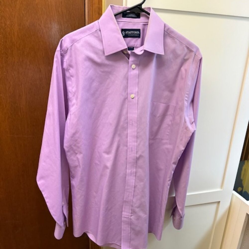 Stafford Essentials Men’s button down